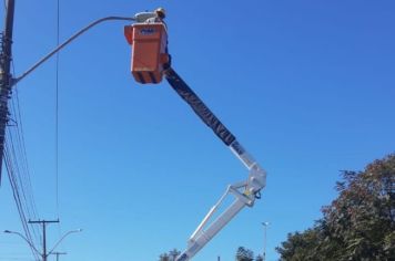 NOVO VEÍCULO PARA A ILUMINAÇÃO PÚBLICA