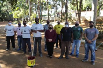 Início da pintura da ciclovia no Lago Municipal.