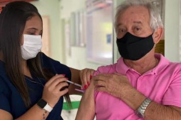 VACINAÇÃO IDOSOS 69 A 71 ANOS