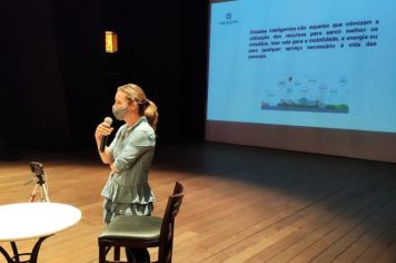 Nesta sexta-feira, 16/07, a Administração Municipal apresentou o projeto paisagístico da Avenida Washington Luiz.