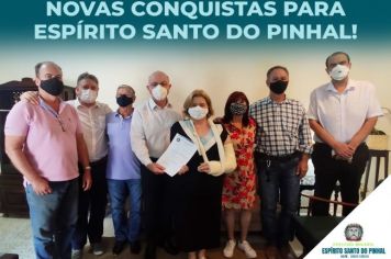 No último sábado, 06, a Prefeita Municipal e o Vice-Prefeito receberam a visita do Deputado Federal Arnaldo Jardim