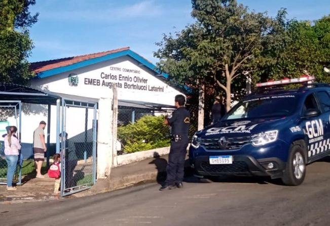 MAIS SEGURANÇA NAS ESCOLAS DE ESPÍRITO SANTO DO PINHAL