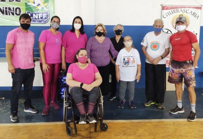 Prefeitura Municipal, através do Departamento de Esportes e Lazer, realizou o Dia da Melhor Idade.