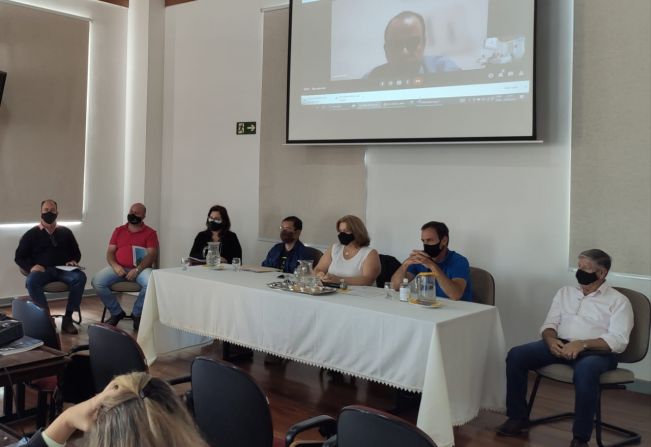 REUNIÃO DO EXECUTIVO E LEGILATICO ACONTECE NO PALÁCIO DO CAFÉ