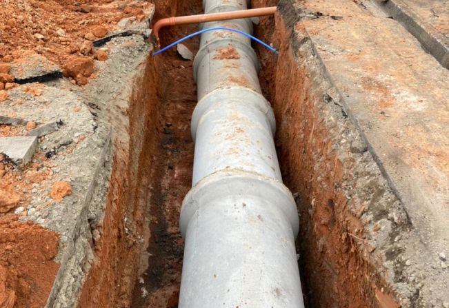 Canalização de águas pluviais.